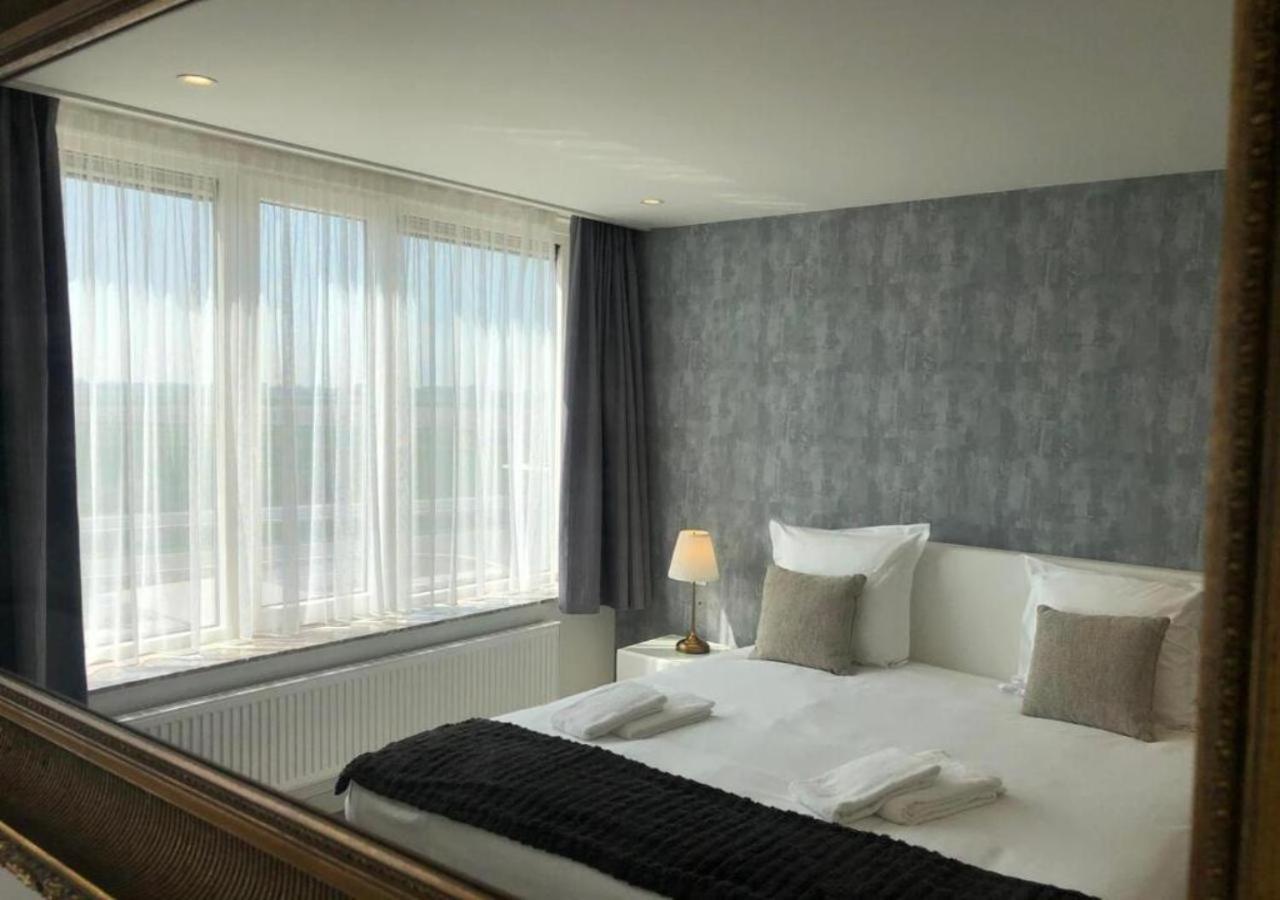 Acropolis - Luxury Appartments I Hotelservice And Parking Middelkerke Bagian luar foto